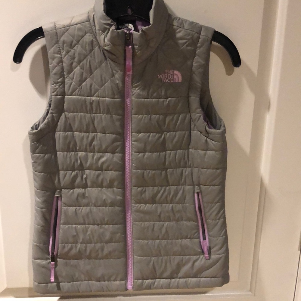 Girls North Face Vest